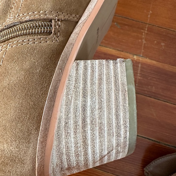 EUC Solow Dolce Vita size 10 Ankle Booties - Picture 9 of 10